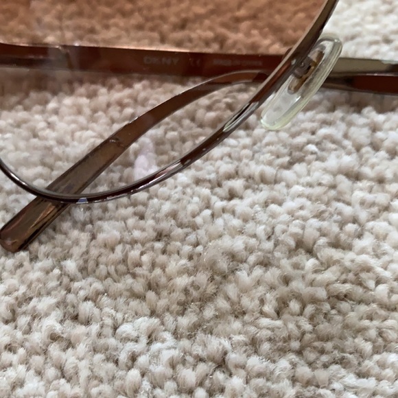 ✨SOLD✨ DKNY Aviators - Picture 5 of 11